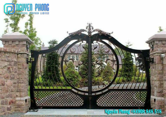 wrought-iron-driveway-metal-driveway-gates-automatic-driveway-gates -.jpg